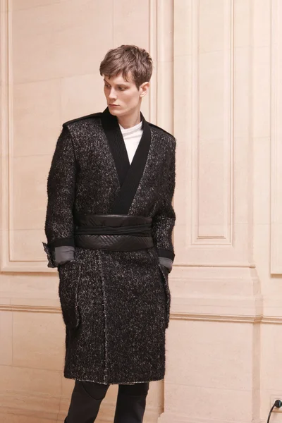 Look 7